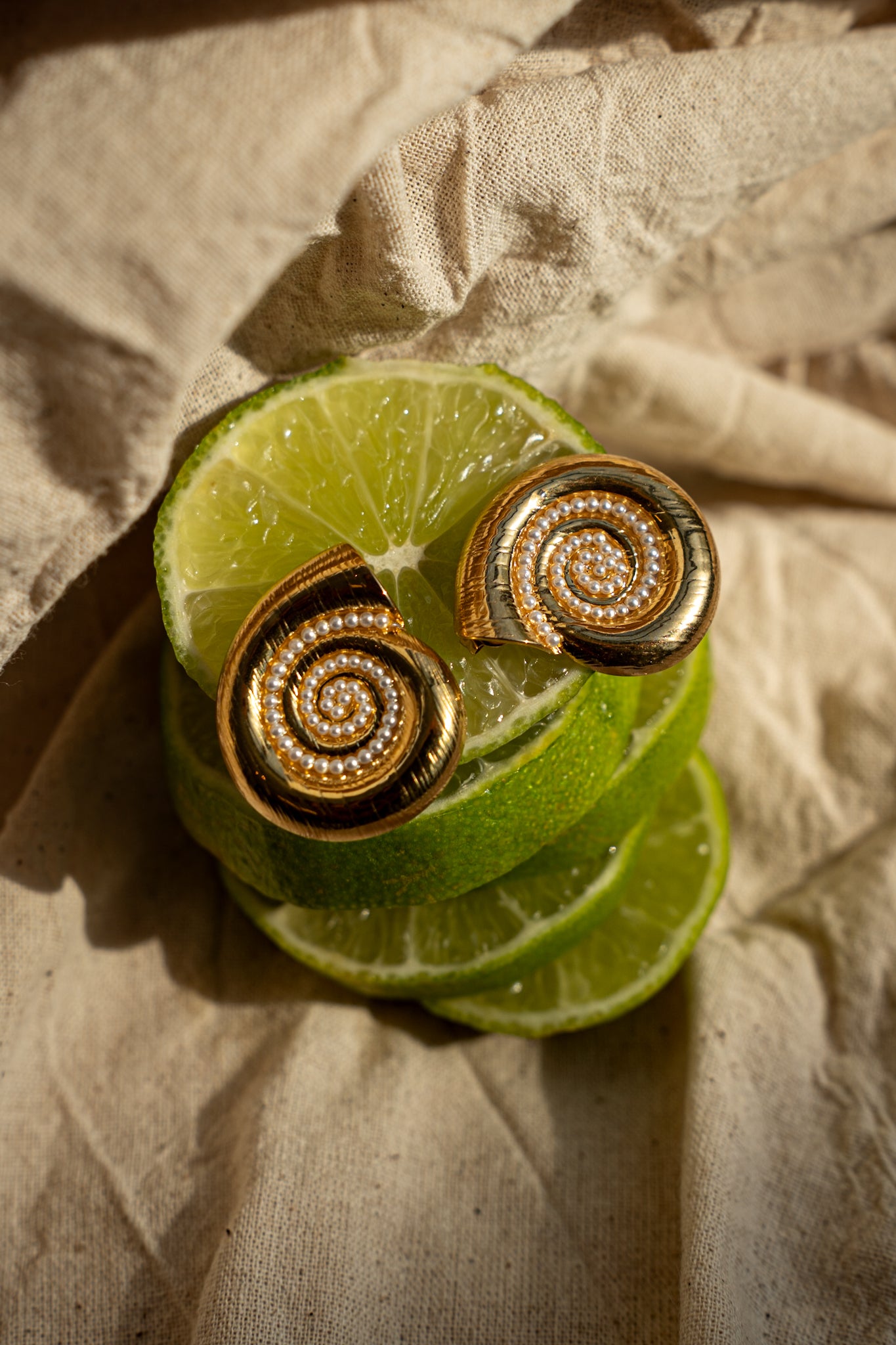 Concha Earrings